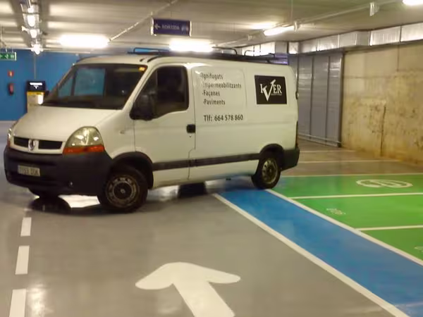 Paviments continus i industrials a Tarragona Iver Aplicacions